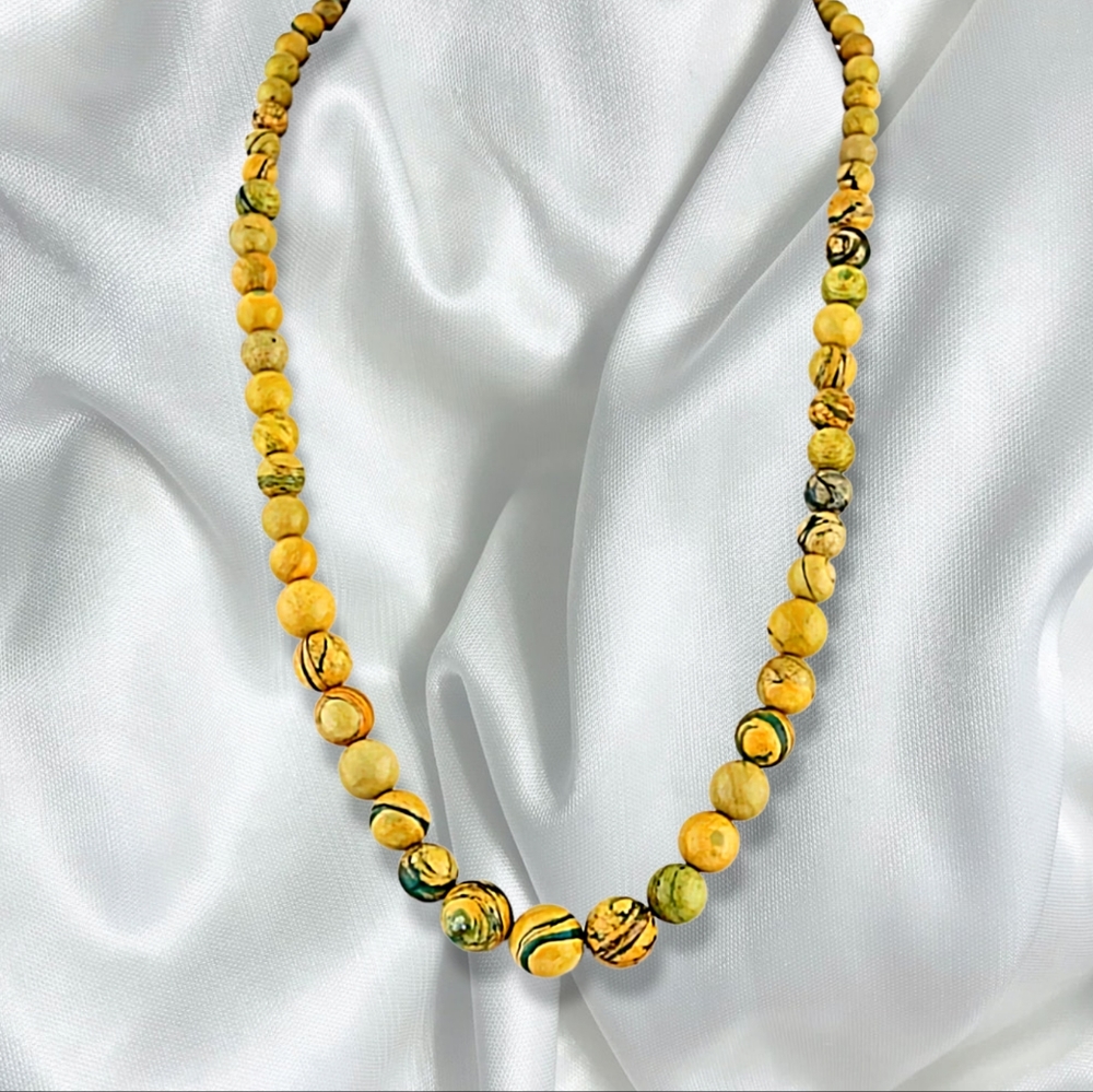 NWT RARE MUSCOVITE BEADED NECKLACE IN RHODIUM OVER STERLING SILVER